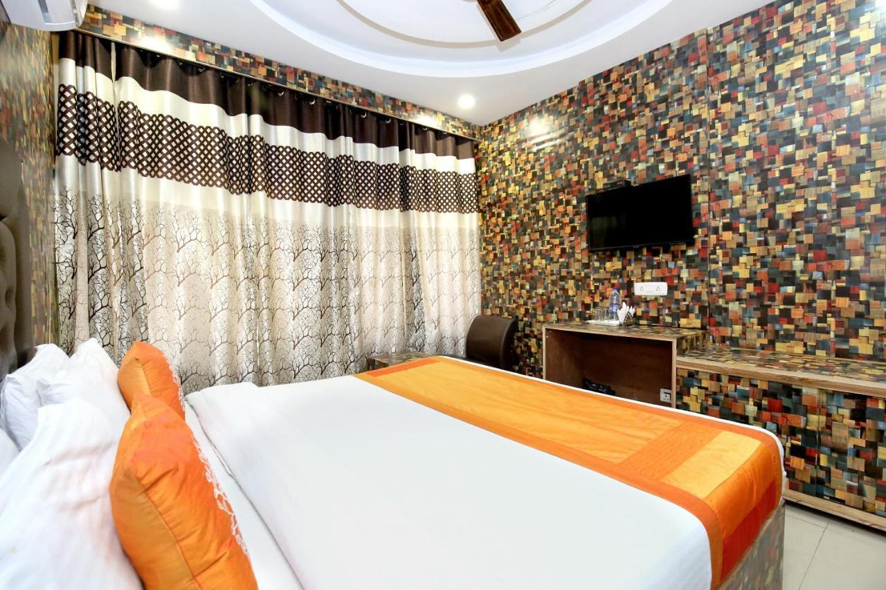 Oyo 8622 Hotel Grand Inn Chandīgarh Exterior foto